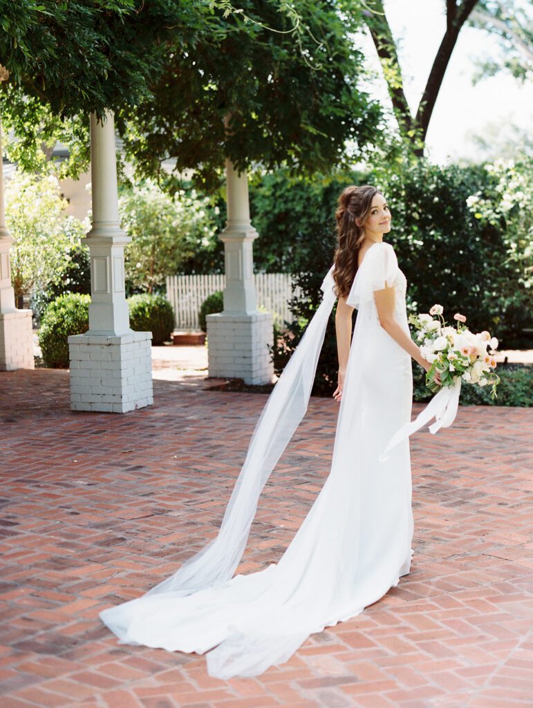 Bridal portraits with Austin wedding planner Lila Lane Events