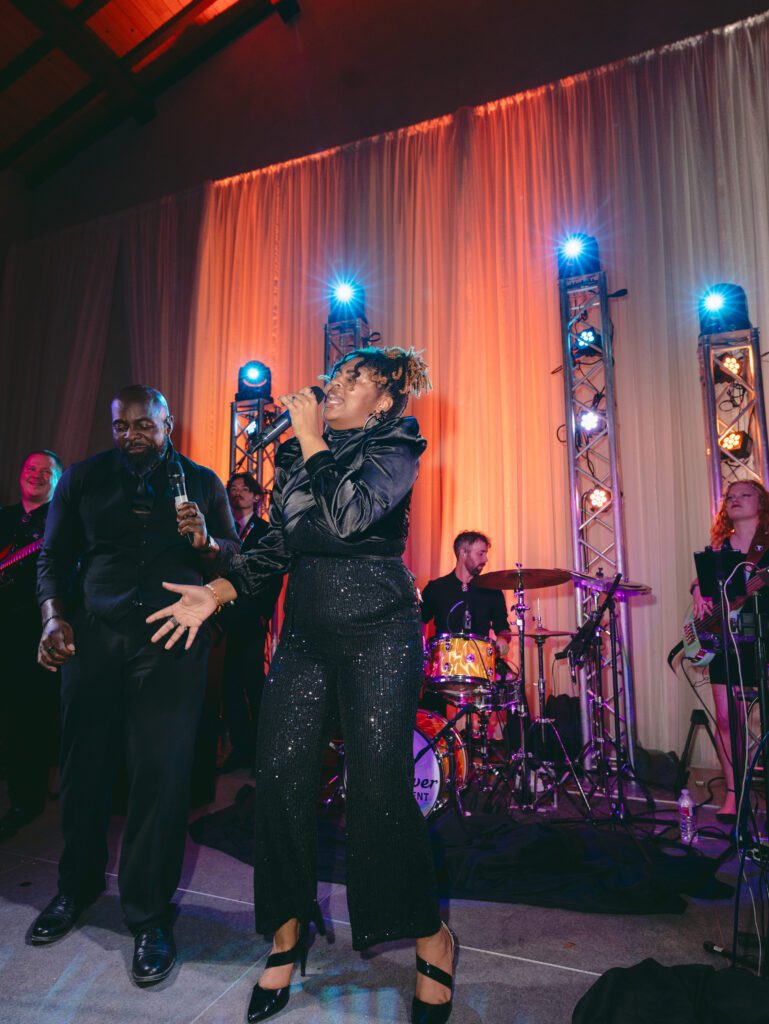 live music at wedding