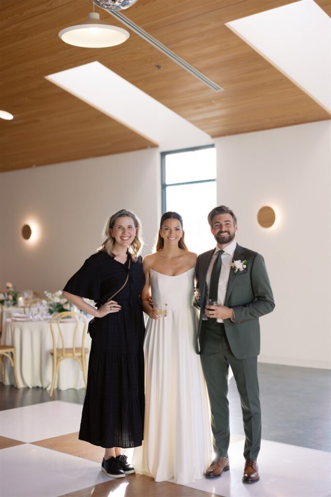 Ashtyn of Lila Lane Events with a happy couple